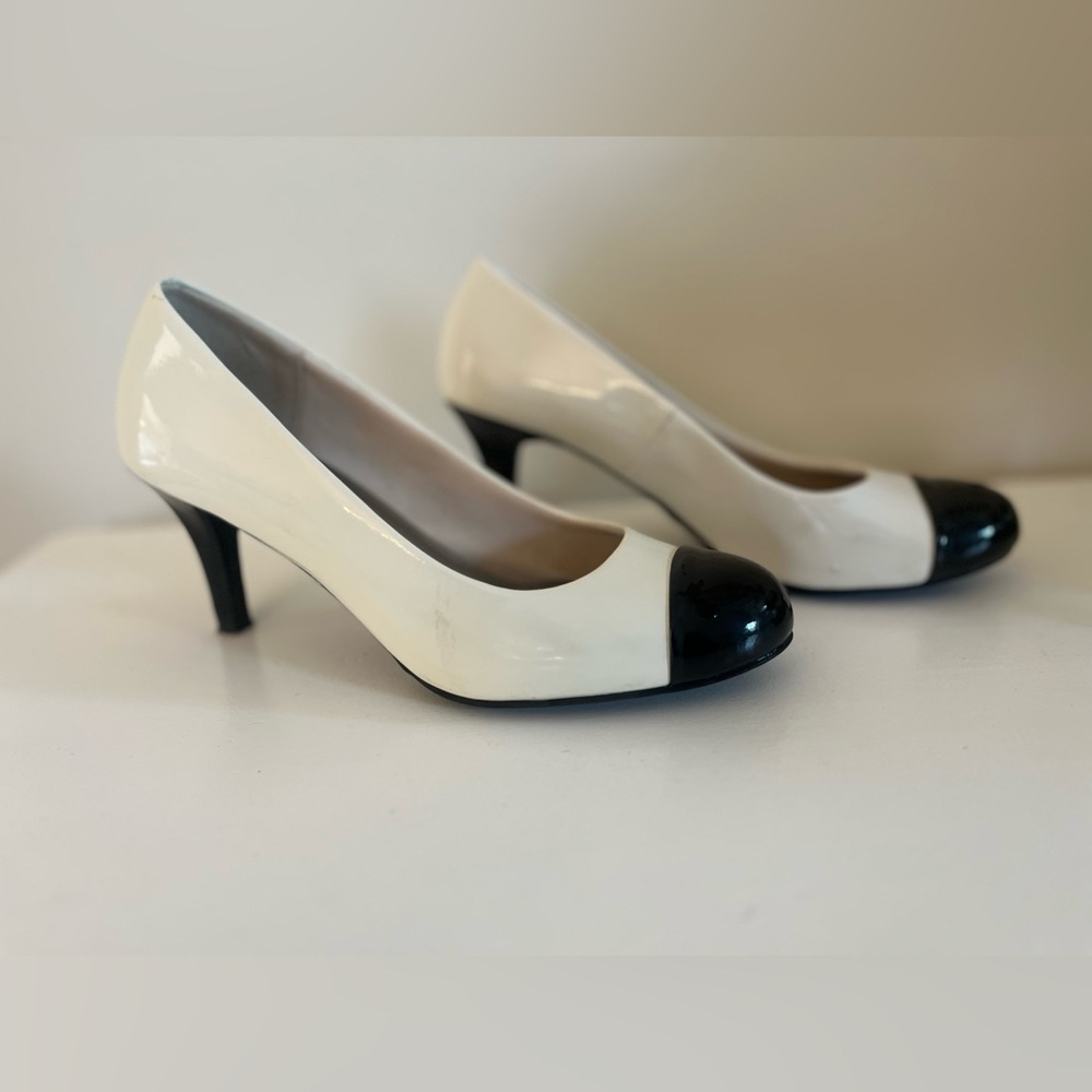 2/$15 Comfort Plus Cap Toe Black and White Women's Heels